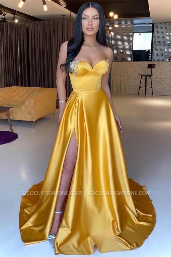 A Simple Strapless Long Gold Prom Dress With A Heart Collar