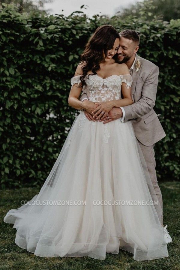Simple Off the Shoulder  A-line Lace Tulle Wedding Dress