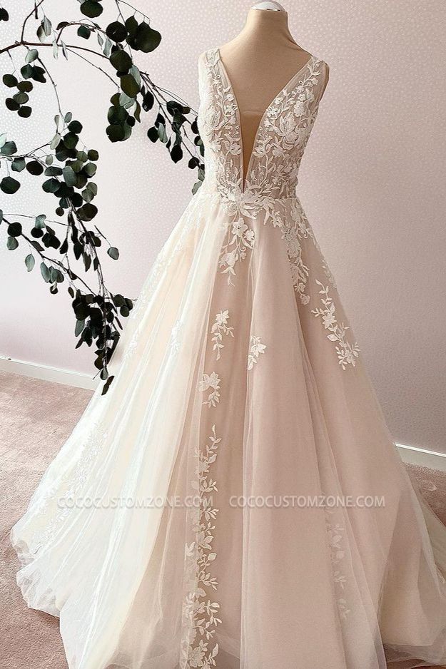 Simple sexy A-line sleeveless wedding dress | Lace wedding dress