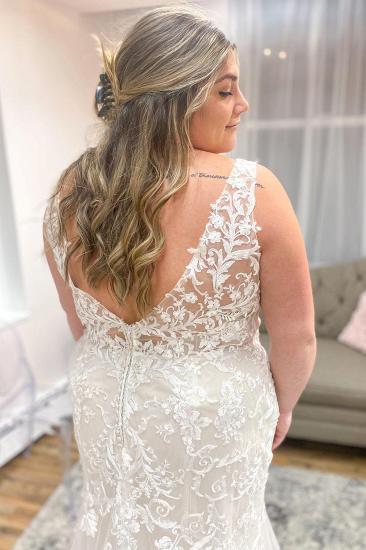 V Neck Spaghetti Strap Appliquéd Lace Backless Mermaid Wedding Dress in Tulle_2