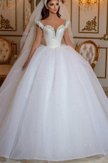 Pure and perfect princess white A-line long-sleeved wedding dress_1