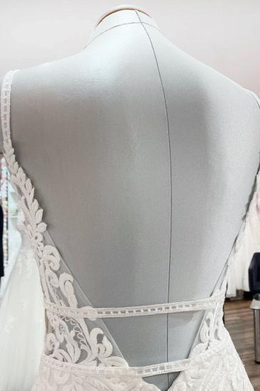 Romantic V-Neck Mermaid Sleeveless Soft Lace Wedding Dress_5