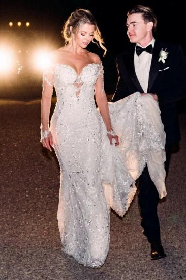 Vintage Lace Heart Neck Long Sleeve Mermaid Wedding Dress with Trailing