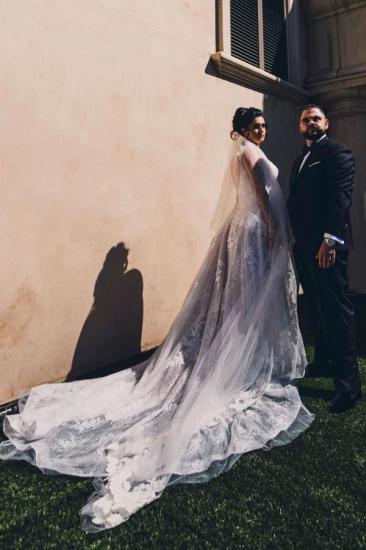 Romantic sleeveless v-neck lace wedding gown | applique wedding dress_8